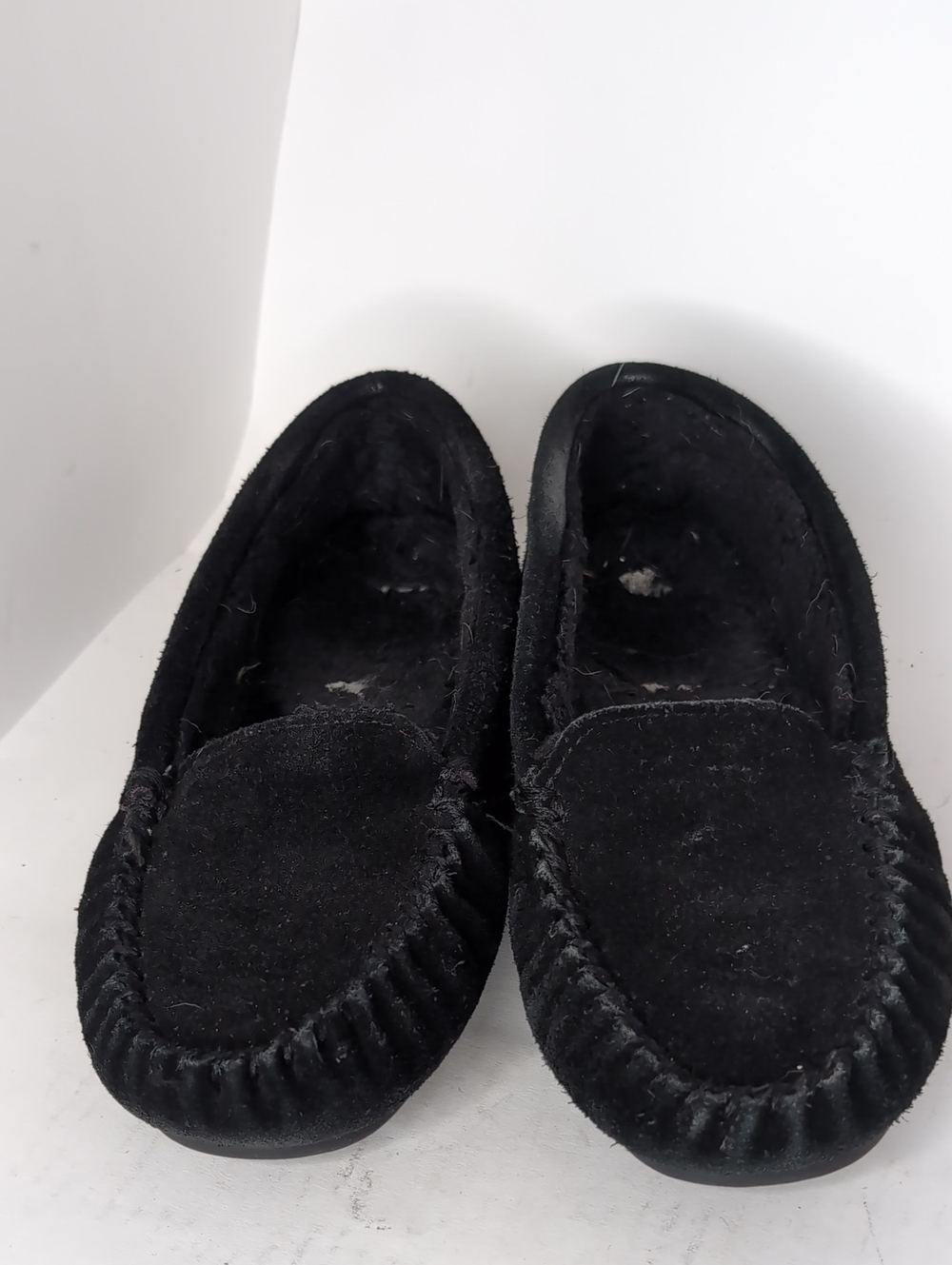 Pre-Loved Moccasin Slippers
